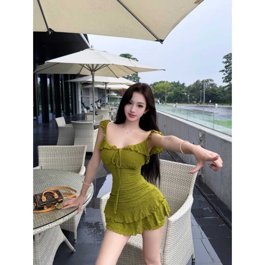 

2026 Summer New Matcha Forest Lace Halter Safety Pants Dress Women Slim A-Line Skirt Dress Citywalk Universal Fit Polyurethan...