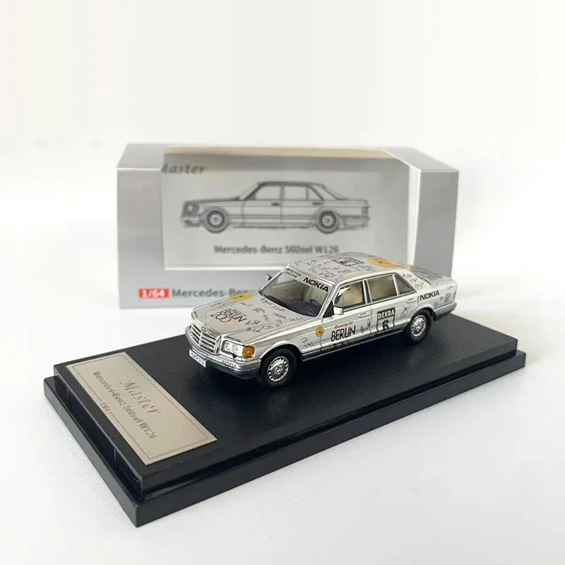 Master 1:64 Alloy Model Car W126 560SEL Die-Cast Vehicle -Berlin 2000 Silver Coating