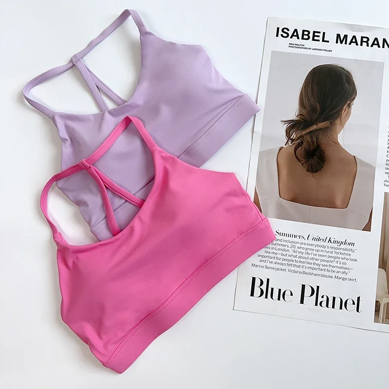 Reggiseno sportivo da donna per fitness in tinta unita Reggiseno da palestra per yoga Athletic Cross Tight Top Allenamento con imbottitura sul petto Antiurto di alta qualità 👚