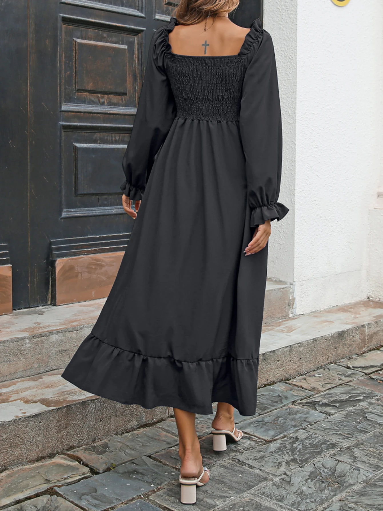 Women's K-Fashion Long Sleeve Midi Dress Autumn Winter Plain Smocking Square Neck A-Line Dress for Dating