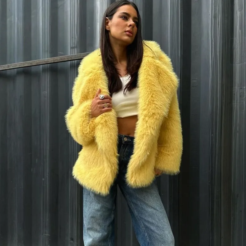 

Tuularose Women Elegant Faux Fur Coat Warm Fluffy Loose Long Sleeve Lapel Jacket Fall Winter Fashion High Street Lady Outerwear