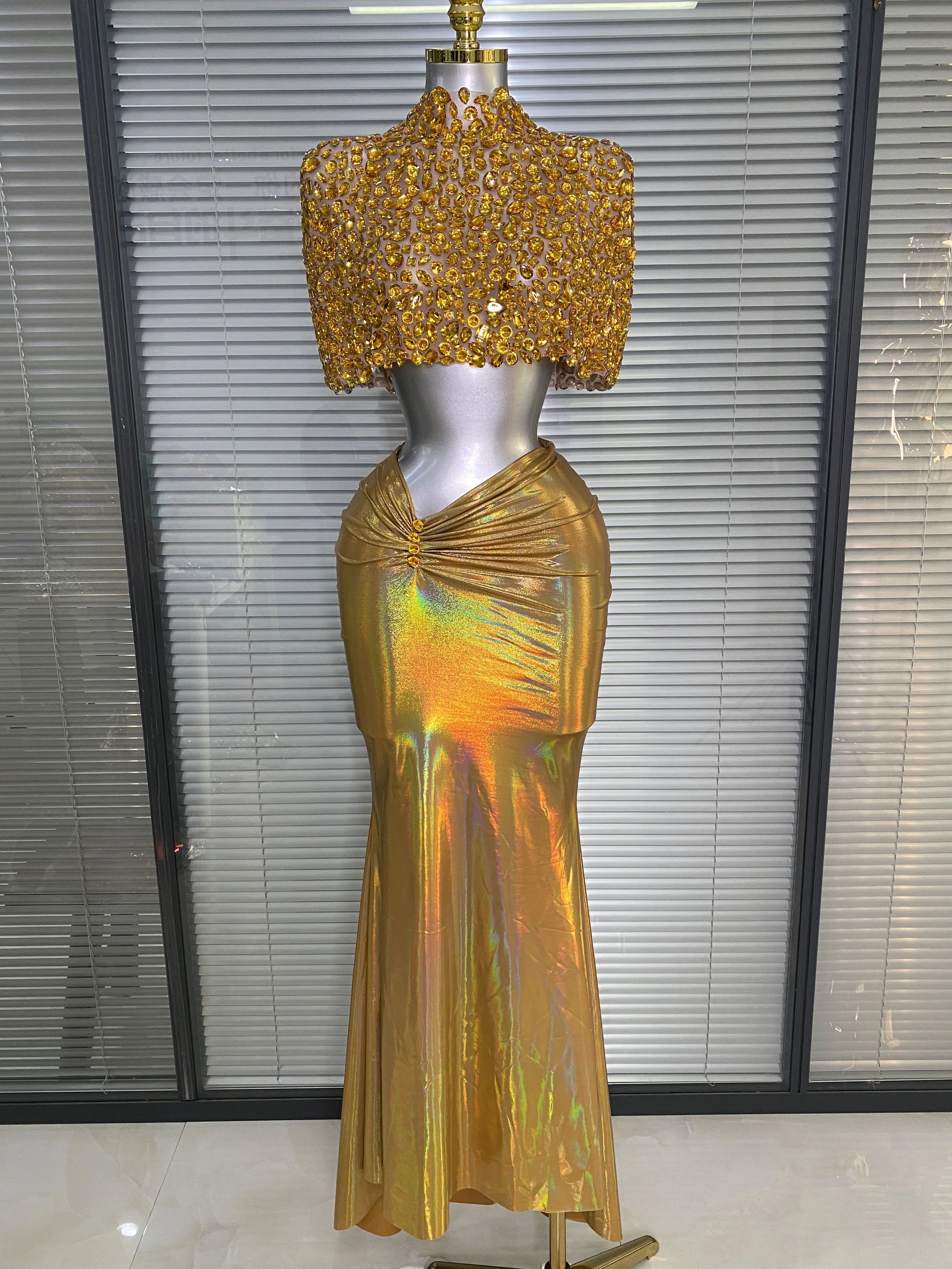 Luxury Women Sexy Sparkly Diamonds Elegant Two Pieces Set Gold Birthday Dress Party Nightclub Performance Costume