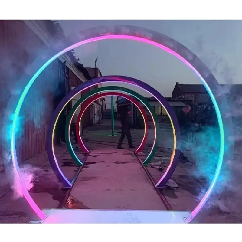 Interactive installation Camping farm clock in scenic park Photograph fogging door, geometric arch