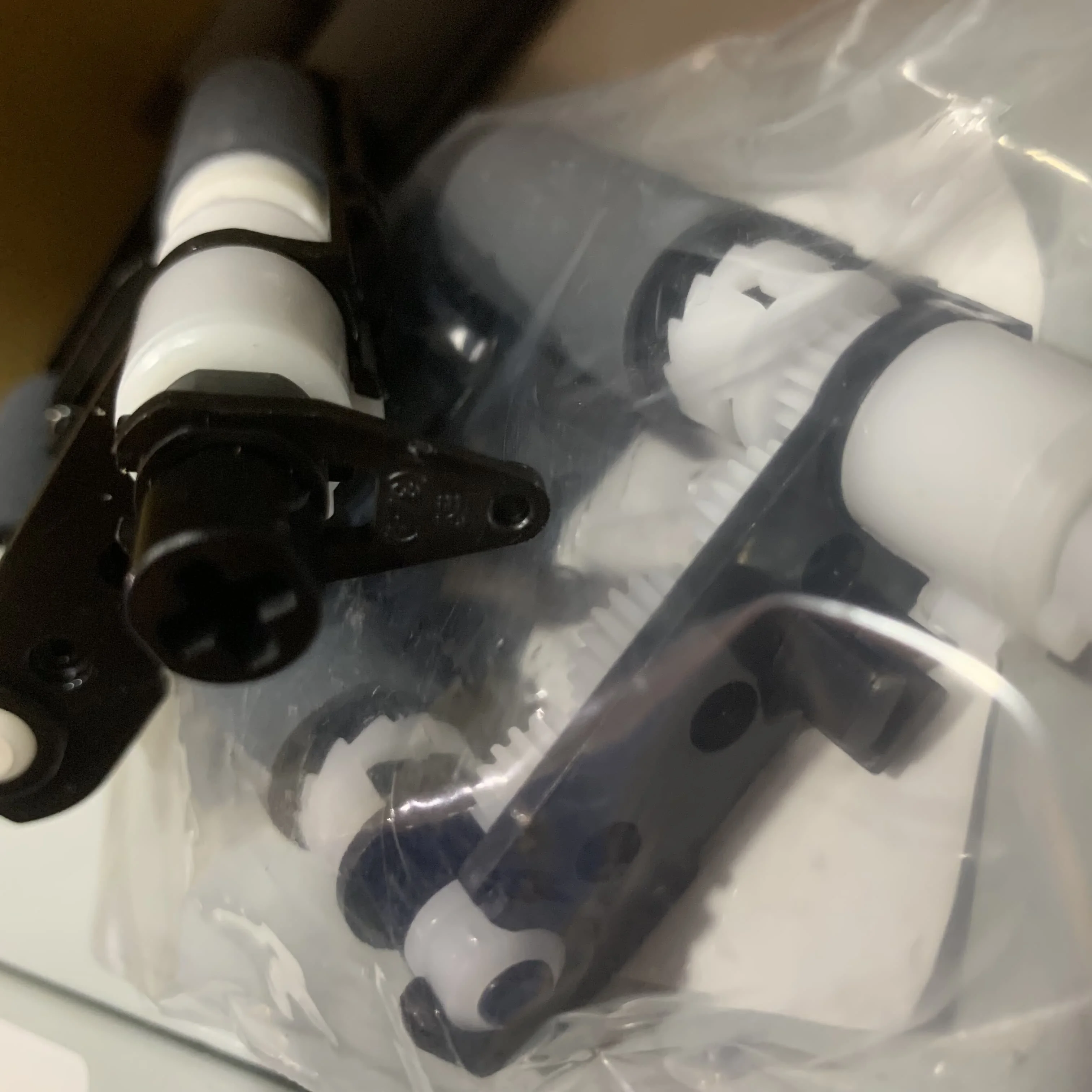 

1 компл. JC93-00525A JC93-00522A разделительная накладка ролика подачи захвата для Samsung ML2160 ML2164 ML2165 SCX3405 M2020 M2021 M2022 M2070