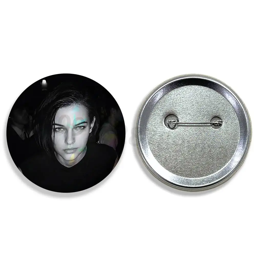 Jill Valentine R-Resident E-Evil Pins 58mm Cute Cartoon Badge Handmade Brooches for Backpack Accessories Jewelry Gifts