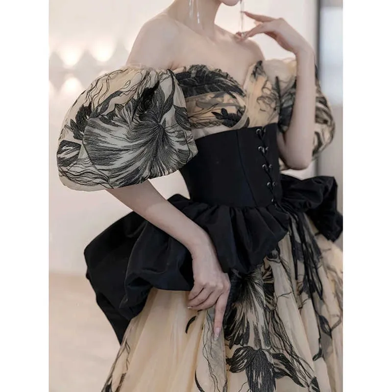 

Fashion Black Color 2025 Evening Dresses A-Line Off Shoulder High Waist Floor-Length Women Floral Printed Formal Party Prom Gown