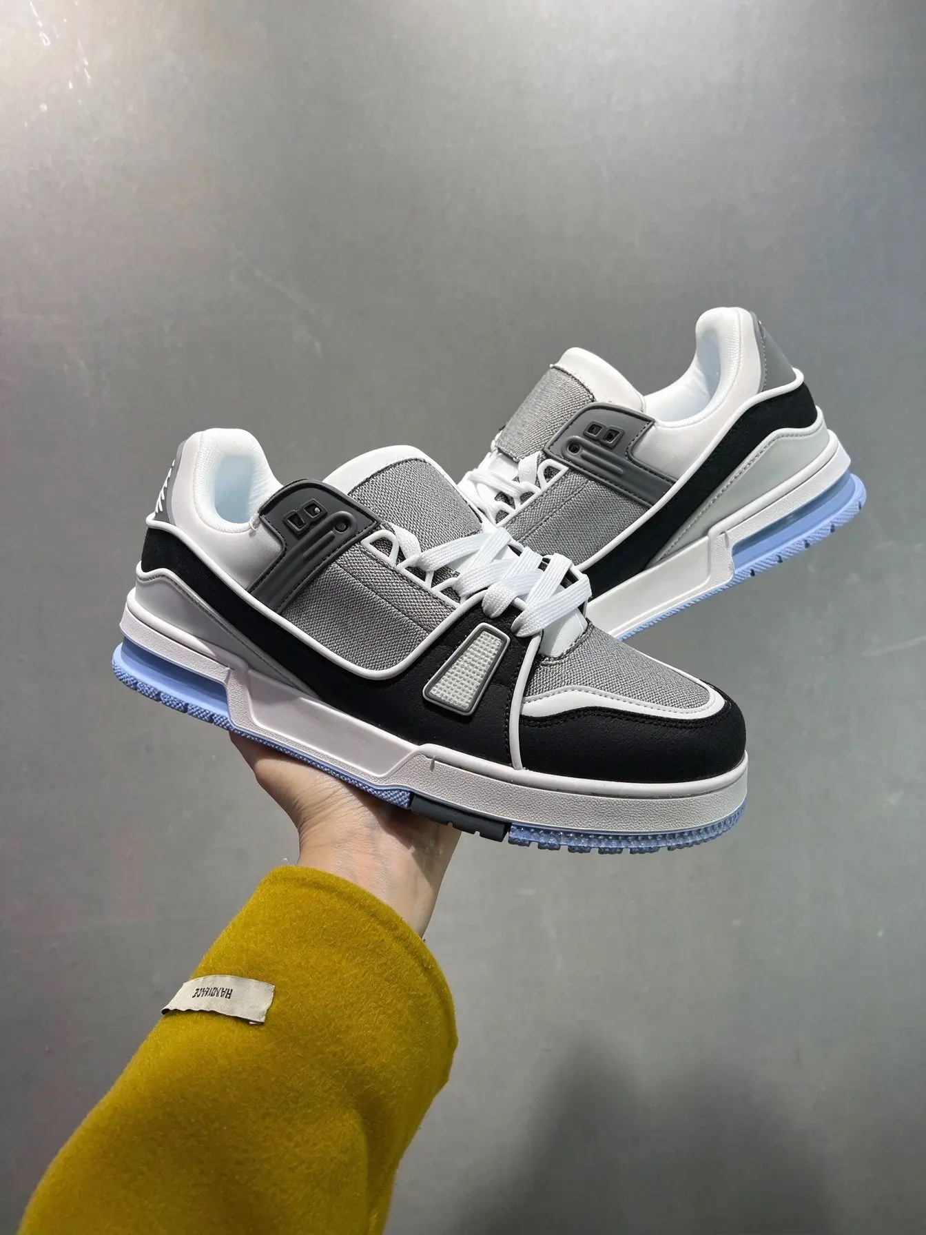 Men Women Black White Gray Patchwork Casual Sneakers Light Blue Thick Sole Low Top Flat Shoes Trend Street Couple Skateboard Shoes