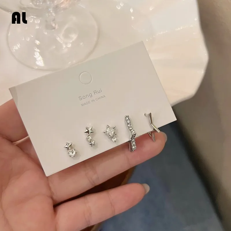 

High-end Earring Set, Simple Versatile, Personalized Bone Socket Studs, Earrings, and Ear Buckles for Women Earrings Wholesale