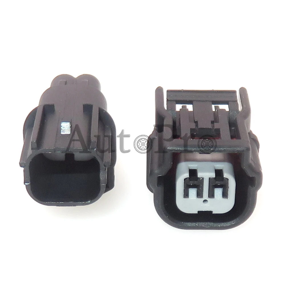 Рисунок 5 - Розетка для подключения кабеля к зарядному устройству