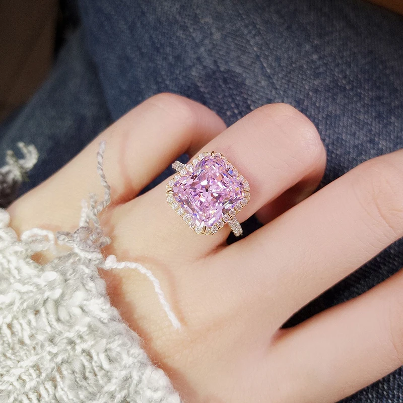 Huitan wunderschöne quadratische rosa Zirkonia Ringe für Frauen ästhetische Braut Eheringe Accessoires Party neuen trend igen Schmuck