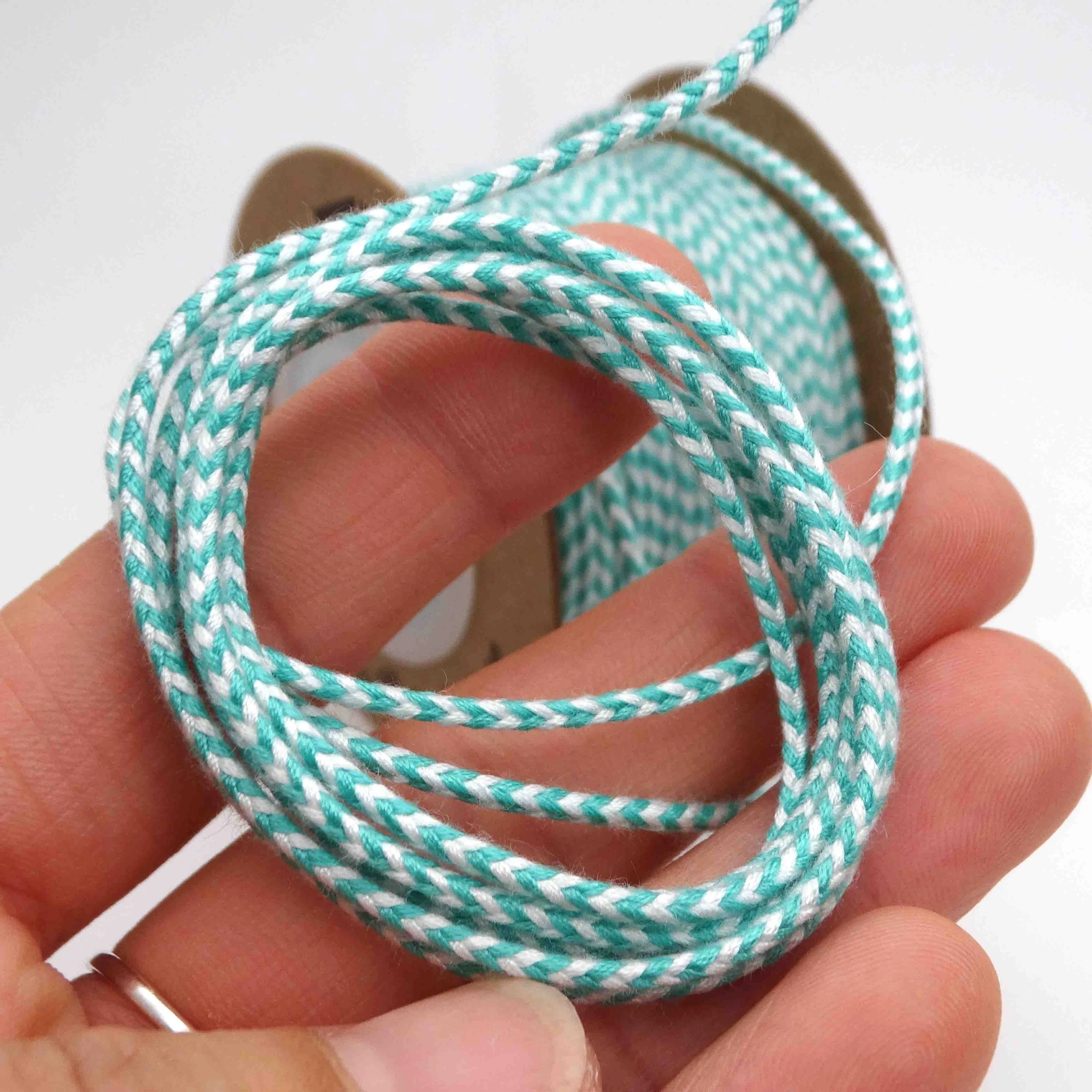 About 1.8mm thick two-color four-strand braided white thread cotton yarn DIY bracelet cord inelasticity cord 20 meters a roll