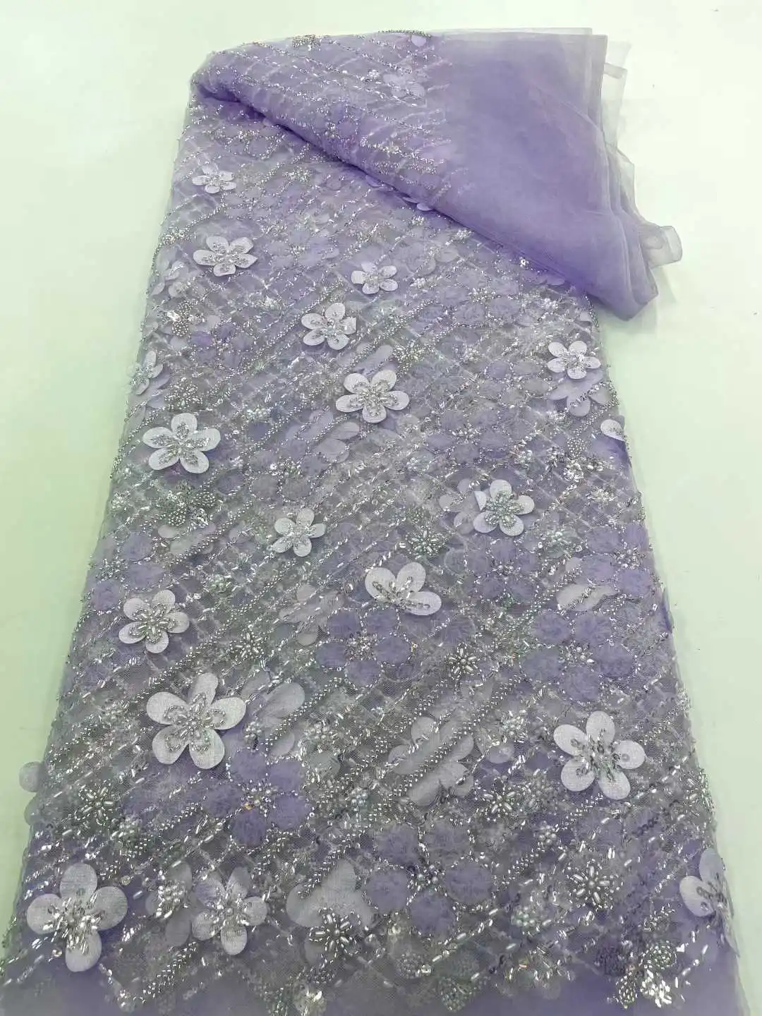 Tela de encaje de lentejuelas de tul francés con encaje de flores 3D nigeriano de alta calidad con cuentas africanas de lujo 2025 para costura de vestidos de fiesta