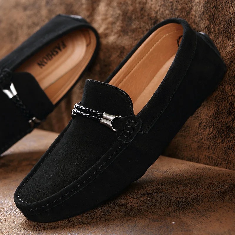 2024 New Tide Men Gentleman Casual Moccasins Loafers Black Brown Male Business Formal Shoes Suede Leather Adult Driving Shoes