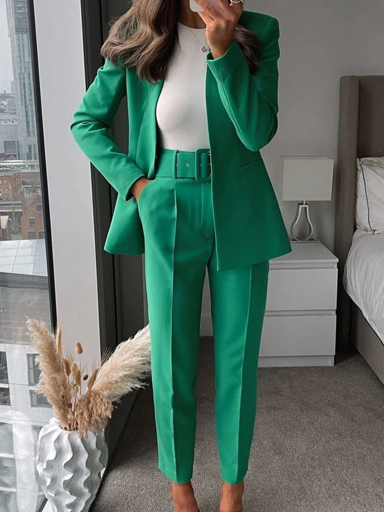 2024 autumn new women\'s clothing style fashionable and versatile slimming multi color suit set