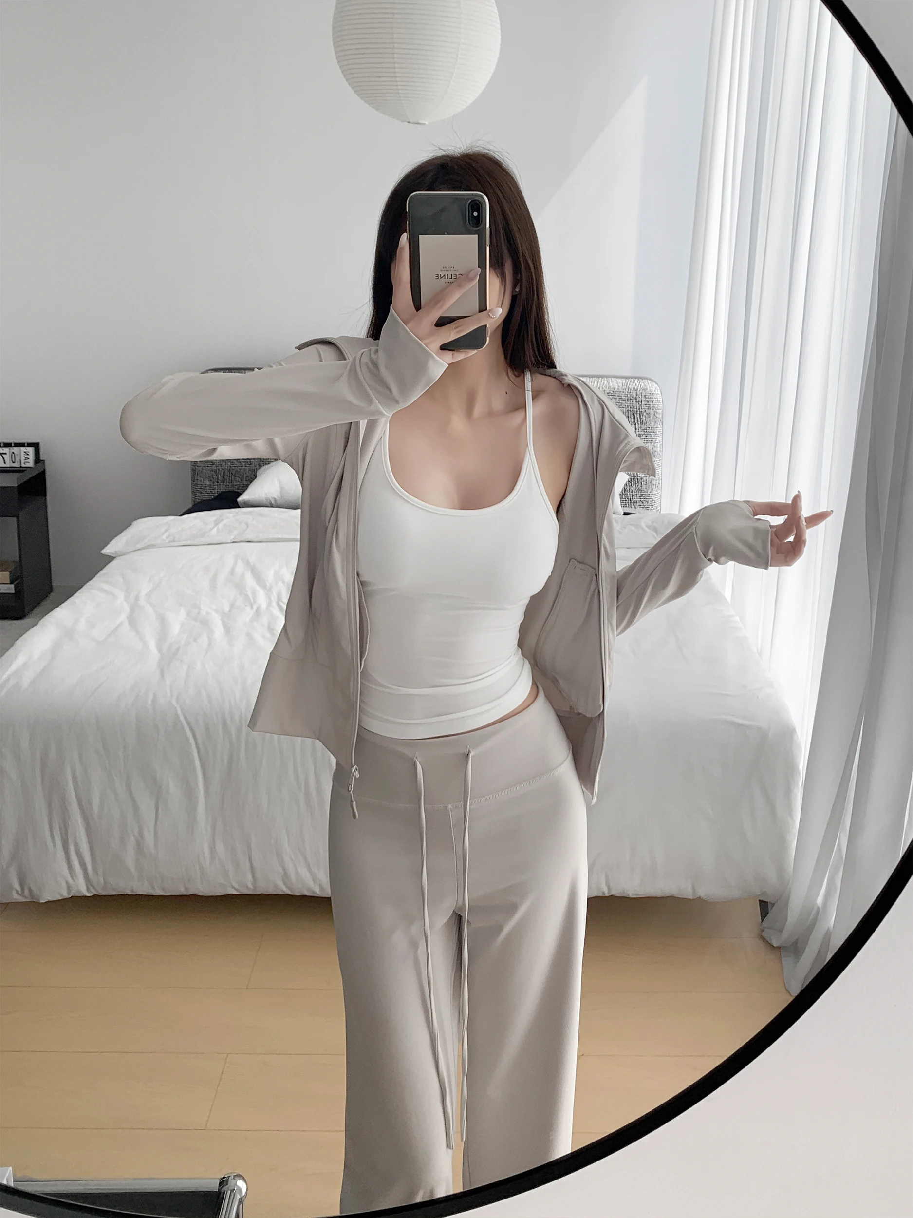

Zhang Zi UPF50 Sun Protection Clothing Hooded Casual Set Straight Leg Pants Long Sleeve Spring Outfit for Women Online Exc...