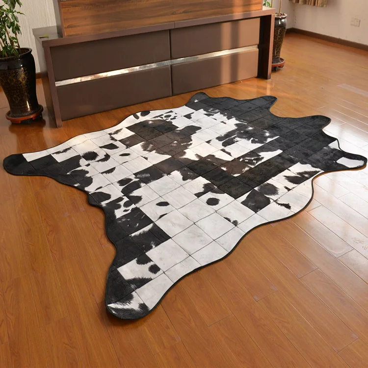 Simulated cow leather patchwork carpet/The floor MATS in the living room of the villa can be customized