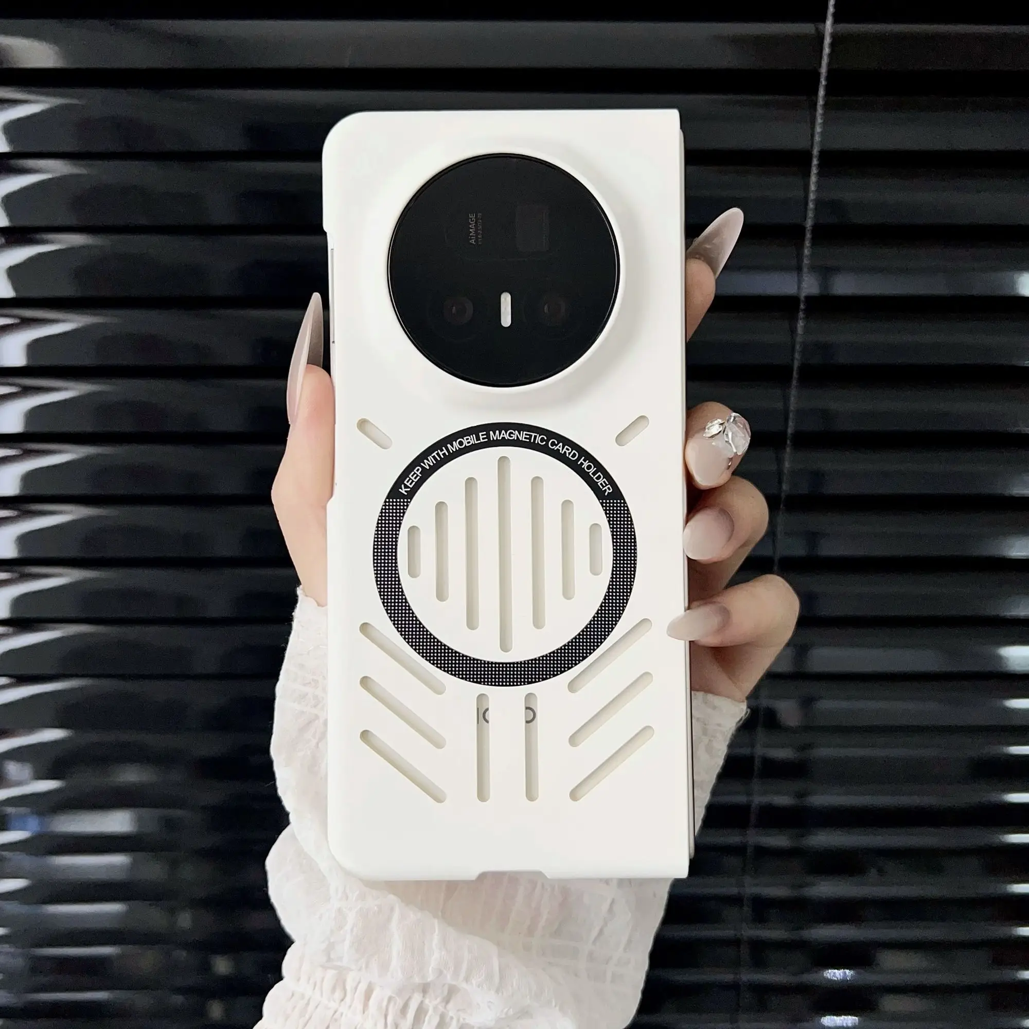 

Чехол для Honor Magic V5, жесткий ПК, рассеивание тепла, магнитная беспроводная зарядка, защитный чехол для Honor Magic V5, чехол-бампер