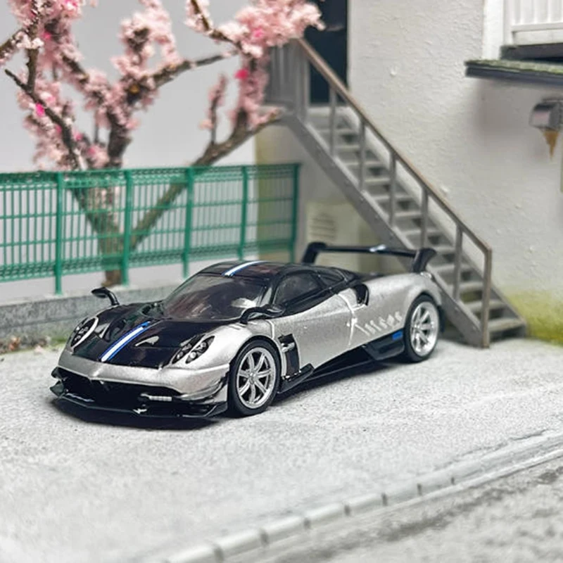 

Tarmac Works 1:64 Huayra BC сплав моделирование модель автомобиля статическая коллекция украшенные праздничные подарки игрушки