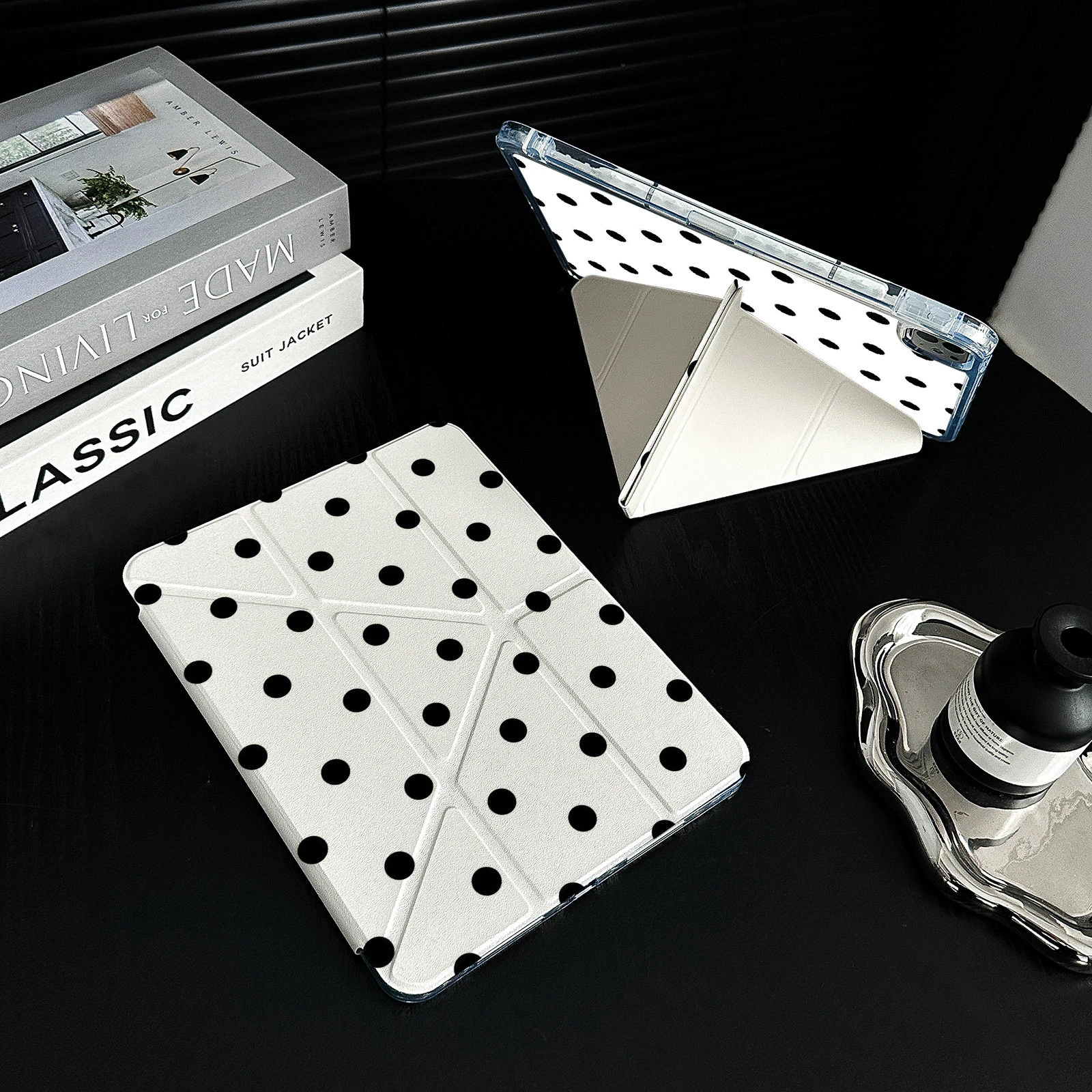 Simple Black Polka Dot White Y-Fold Tablet Case For iPad Pro 11 12.9 13 A16 M2 M4 M3 M5 5/6/7/8/9/10/11th Mini Air 3 4 5 6 Cover