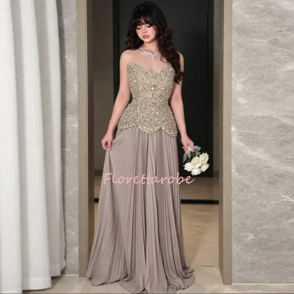Custom Made Glamorous Sweetheart Collar Sequins Sparkly A-line Evening Gown Backless Pleated Floor Length Prom Dress with Train