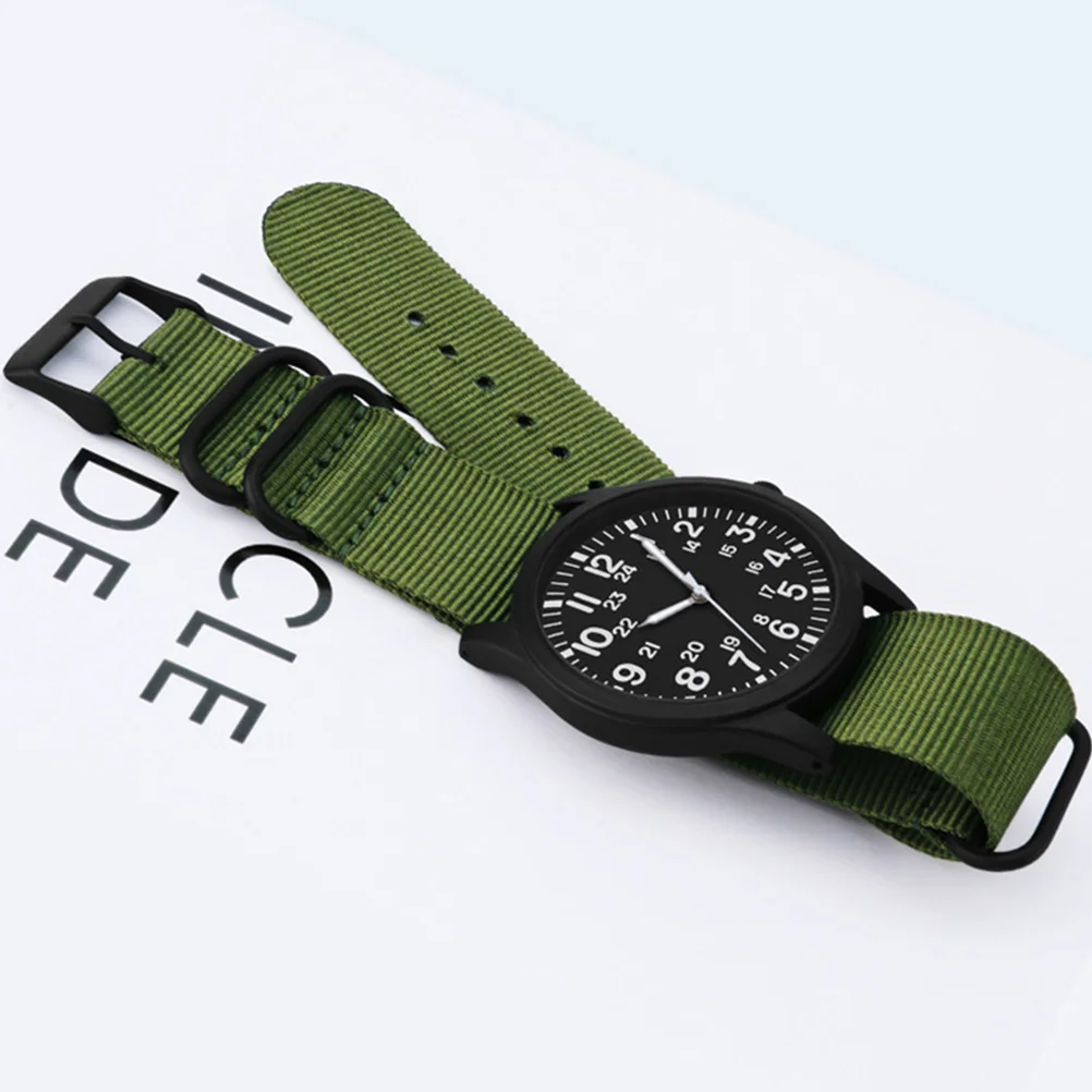 1Pcs Male Sports Watch Practical Quartz Casual Outdoor Wristwatch Men Watch Fashion Easy Adjust Durable Quartz Watches for Man