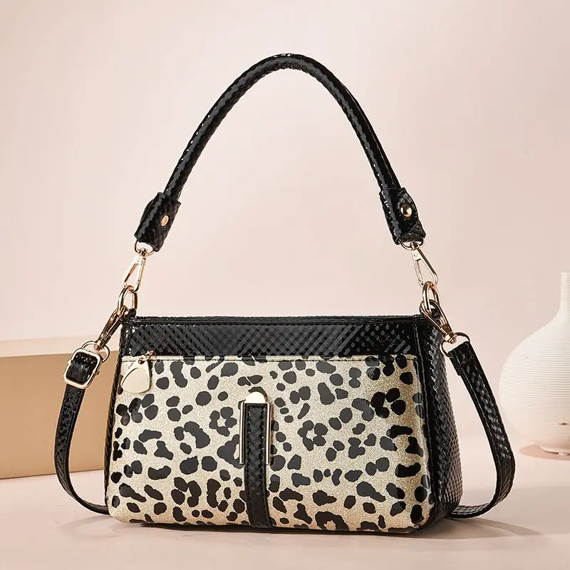 

Women's Bag Fashionable New Versatile Multi-layer Leather Texture Middle-aged Women Shoulder Crossbody Mother Bag Simple Casual