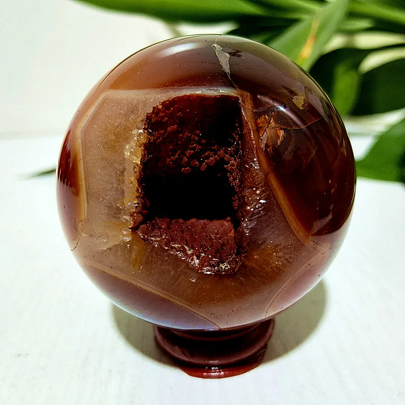 A Natural Crystal Red Agate Geode Druzy Sphere Cluster Chakra Meditation Spiritual Healing Feng Shui Crystal Home Ornaments