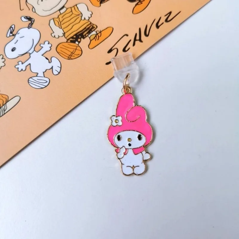 Sanrio Kuromi Metal Phone Anti-Dust Plug for Iphone Android Type-c Cartoon Silicone Phone Charging Port Dust Pendant