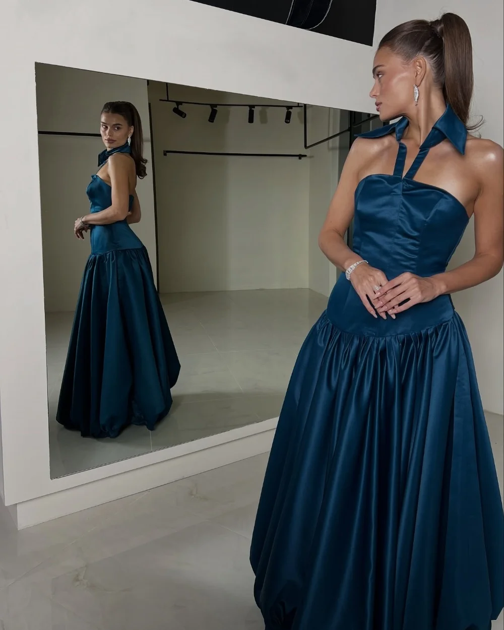 تخصيص مثير الطراز الحديث الطية Ruched ألف خط الرسن فساتين طويلة فساتين السهرة الأحجام المتاحة عالية الجودة النمط الصيني #1