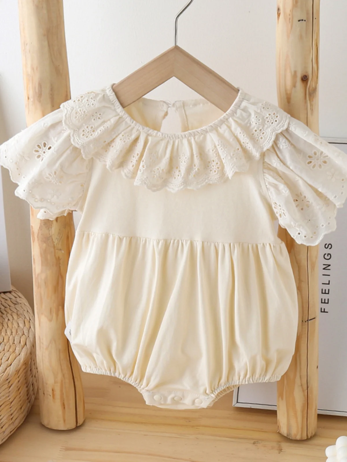 Conjunto de Verano para Bebé Niña, Bonito Conjunto con Cuello Tipo Polo y Cubrepañal, Moderno para Bebés Activos