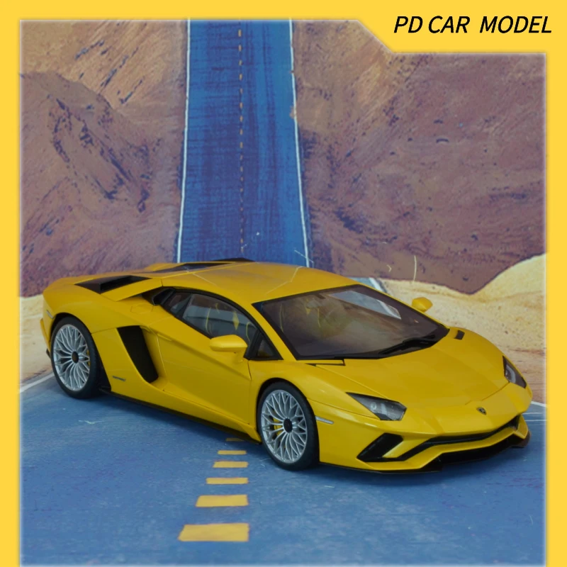 AUTOART Collectible 1:18 FOR LAMBORGHINI AVENTADOR S YELLOW Gift for friends and family