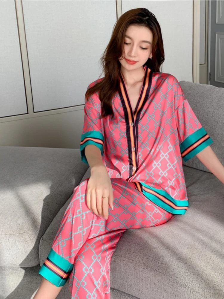 Summer Women's Thin Silk Imitation Pajamas V-neck Short Sleeve Cardigan Casual Home Clothing Set Fashion Printed Sleepwear