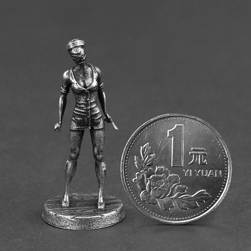 ممرضة الجمال مثلث رئيس الجندي المعادن عمل أرقام اللعب نموذج سطح المكتب سيارة الداخلية زخرفة الملحقات المنتج النهائي