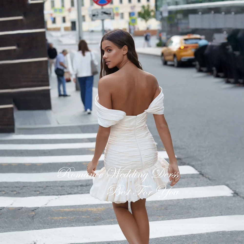 فستان زفاف عصري بطيات قصيرة غمد 2025 نسائي عاري الكتفين بدون حمالات مفتوح الظهر فستان زفاف Vestidos De Novia مخصص