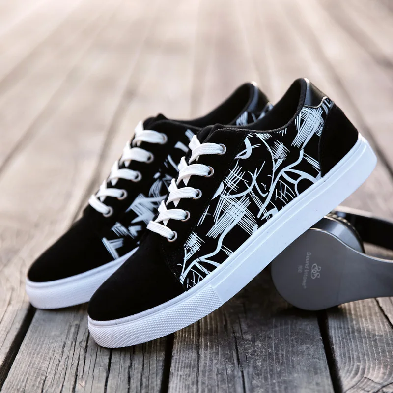 

2025 Men Vulcanized New Platform Canvas Shoes for Men Summer Graffiti Men's Sneakers Casual Male Athletic Shoes
