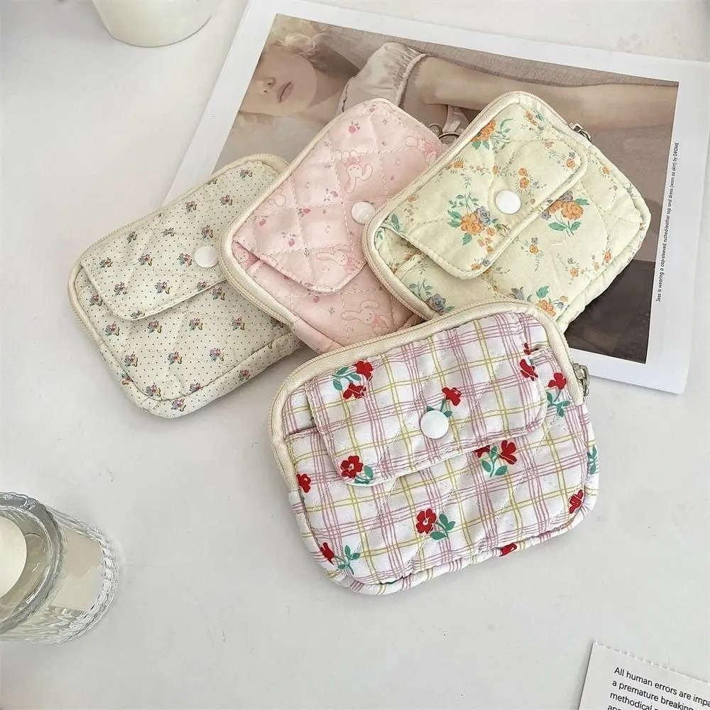 Gifts Portable Cartoon Floral Coin Purse Quilted ID Holder Multifunctional Cute Quilted Storage Bag Key Coin Purse Card Hold