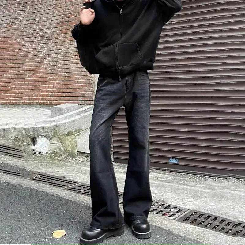

American Summer High Street Jeans, Fashionable New Style Versatile and Slimming Slightly Flared Straight Tube Trousers for Men.