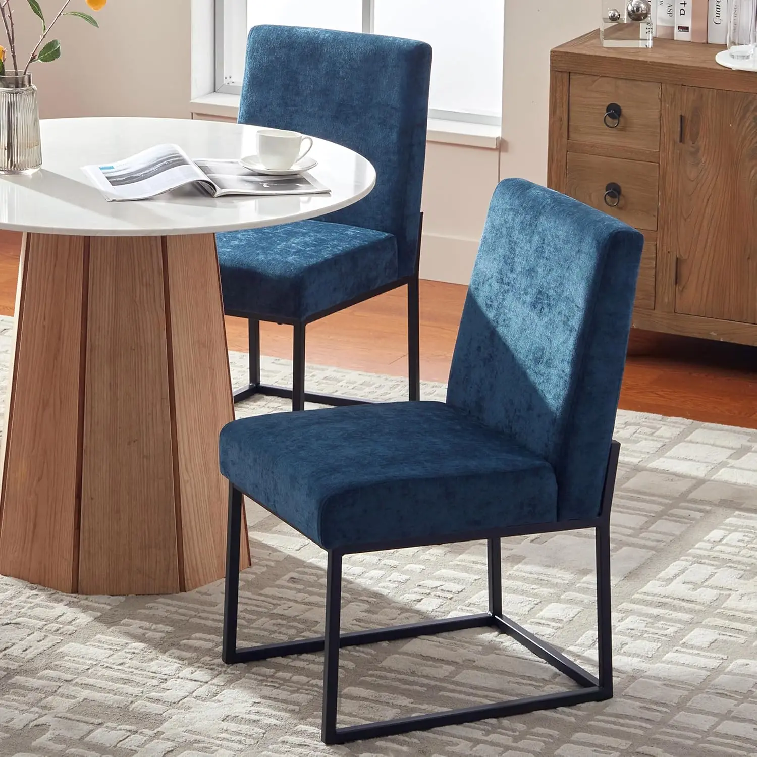 مجموعة كراسي طعام منجدة مكونة من 4 قطع، كراسي غرفة طعام حديثة، كرسي مطبخ كتان مع قاعدة معدنية سوداء لـ #6