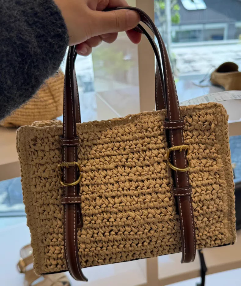 

Fashion Raffia Straw Shoulde Bag Women Belt Buckle Handbag High-end Banquet Purse Brand Shopping Bag Include Wide Shoulder Strap