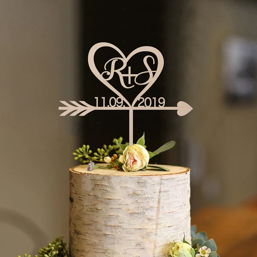 

Custom Rustic Heart Shape Wedding Cake Topper, Personalized Initials, Birthday Toppers with Date, Bridal Shower Decoration