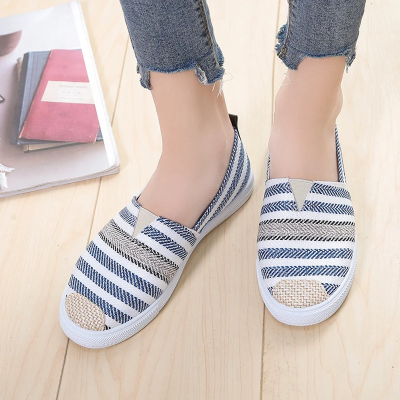 2024 Shoes Women\'s Summer Mesh Breathable Flat Shoes Ladies Comfort Light Sneaker Socks Women Slip on Loafers