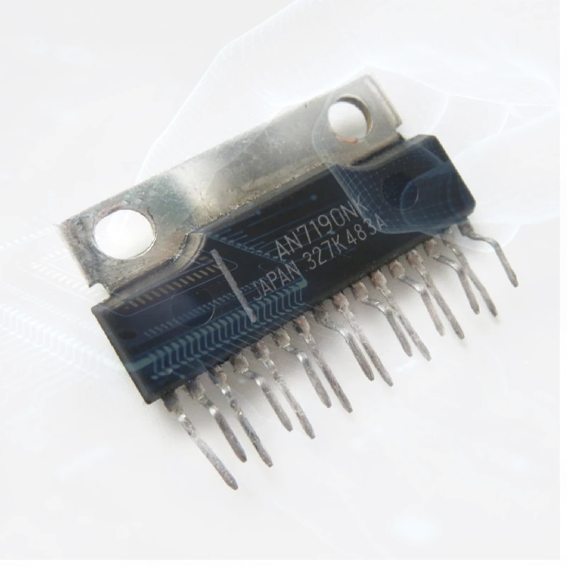 (5-10-20-30-100PCS) WG82574 QFN-64 WG82574L