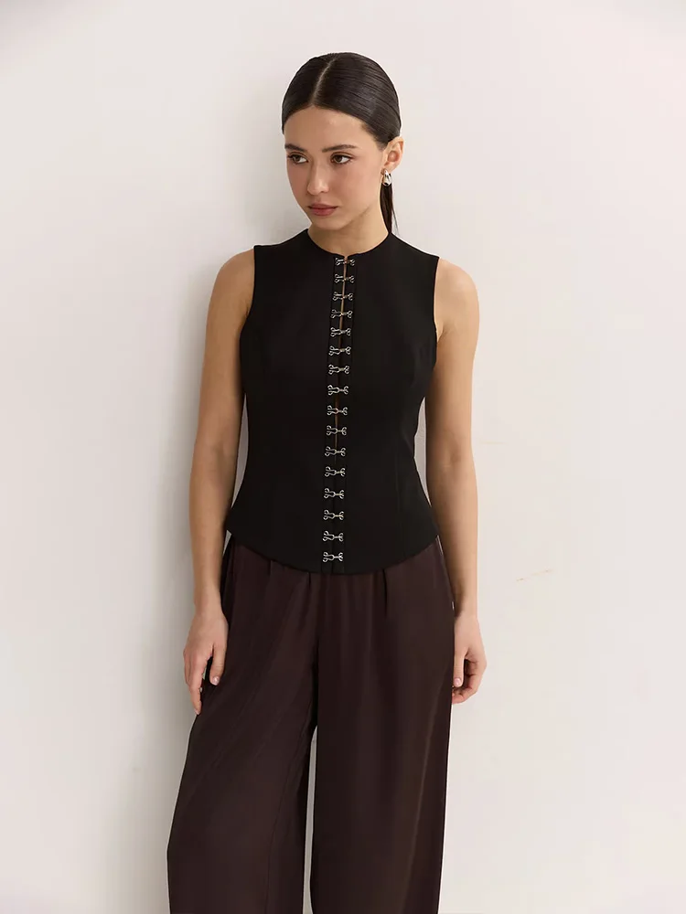 

Ahagaga Solid Tank T-Shirt For Women Fashion Sexy Streetwear Sleeveless V-Neck Sheath Casual Tees Female Slim Fit Regular Tops