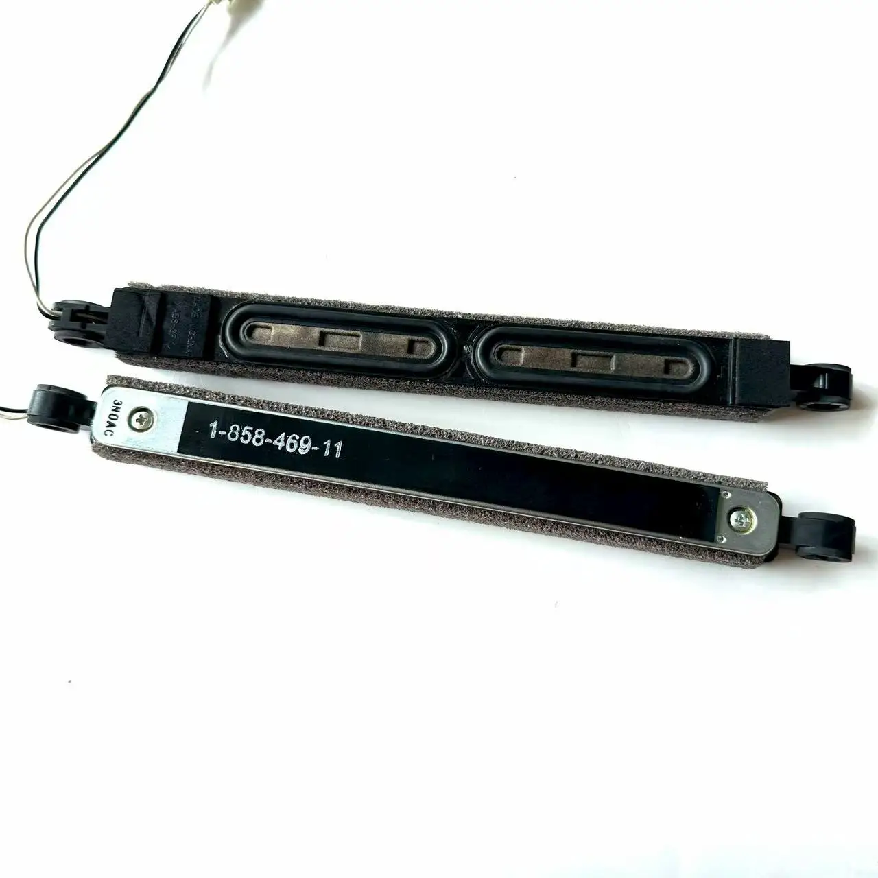 

KDL-60NX810 БАС ДИНАМИКИ 1-858-471-11 Высокий шаг 1-858-469-11