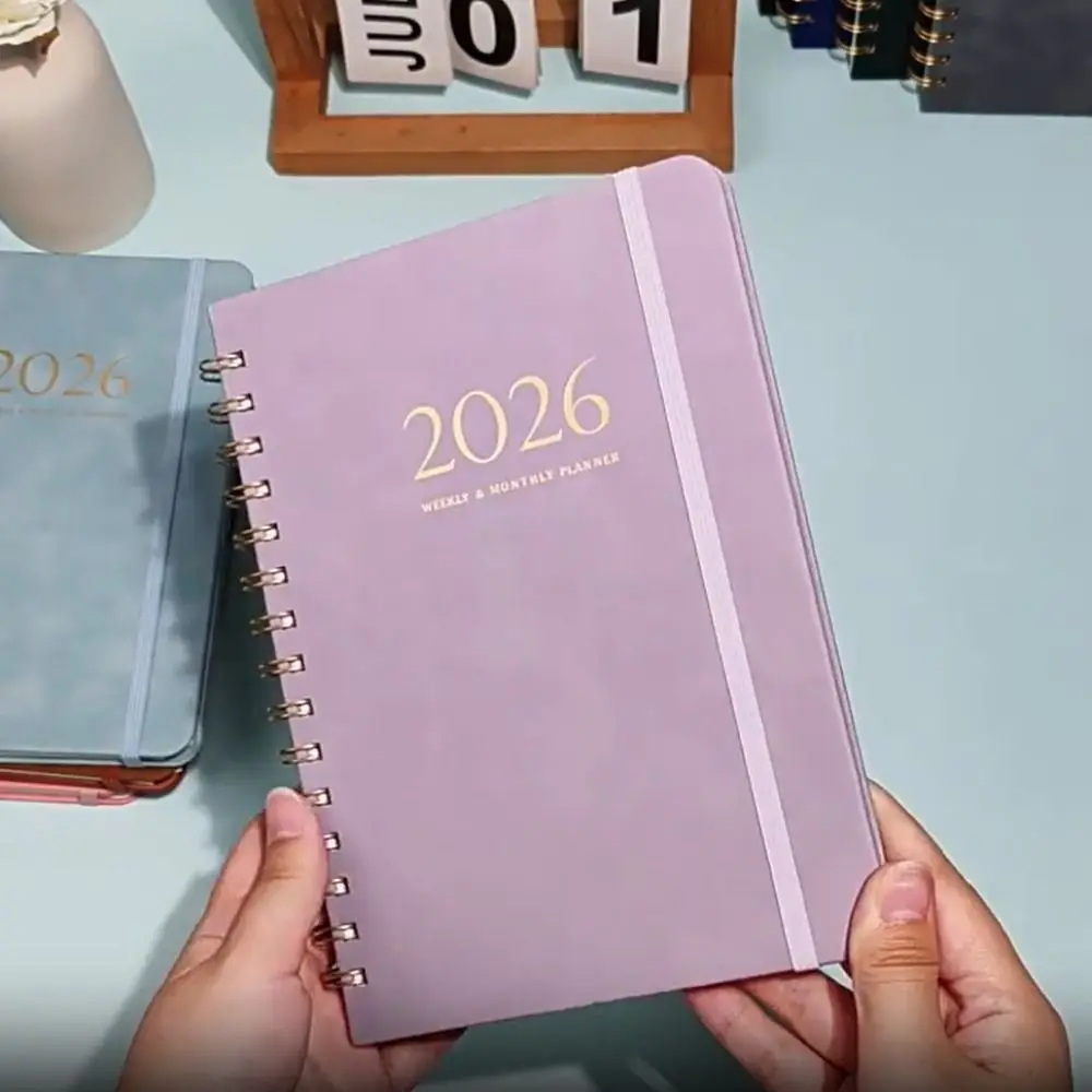 A5 2026 مخطط شهري أسبوعي PU أغطية جلد التقويم مخطط يومي المفكرة مع حزام الذاتي ملء دفتر يومي للدراسة
