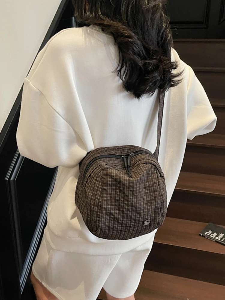 bolsa-de-ombro-casual-fena-de-verao-bolsa-simples-e-estilosa-bolsa-de-tecido-da-marca-bear-lady