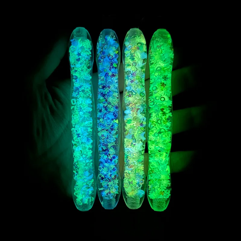 

Glow in the Dark Resin Diamond Painting Pen Set, Cartoon DIY Rhinestone Picker Tool for 5D Diamond Art DIY Lovers