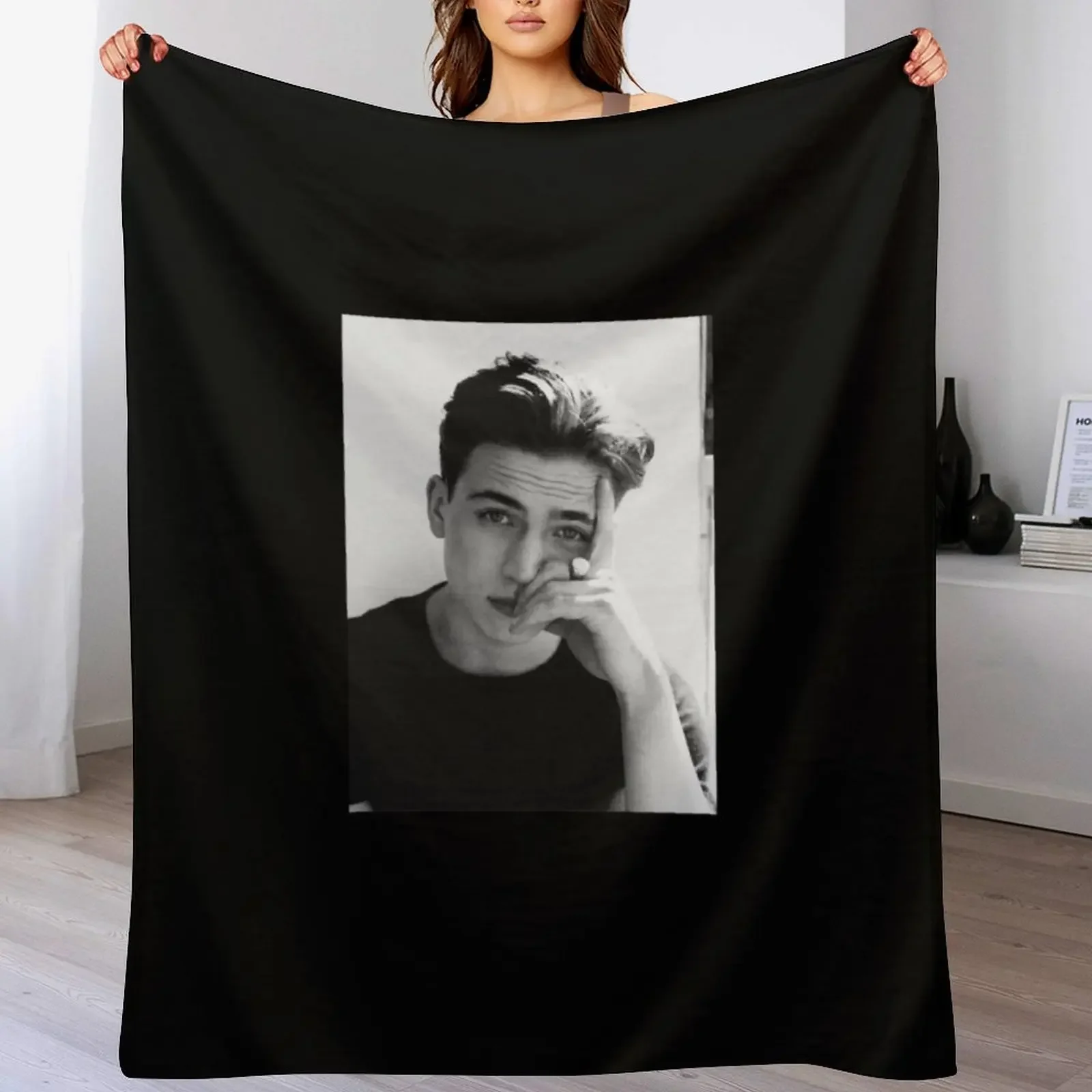 Manta de estilo Tanner Buchanan de Netflix Cameron, elegante y cálida para sala de estar y dormitorio