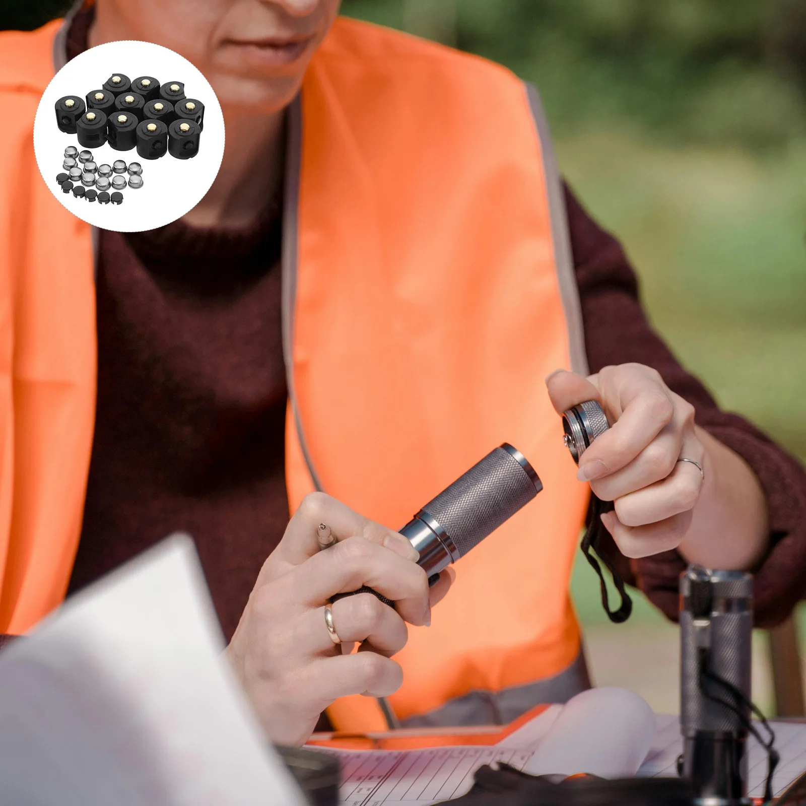 12 مجموعة من غطاء نهاية معدني لمفتاح المصباح لحماية الشعلة الصغيرة ضد التنشيط العرضي من الغبار المائي #1