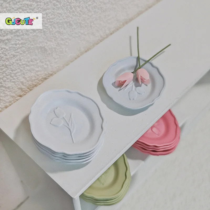 1Pcs Dollhouse Miniature Food Plates With Tulip Pattern Simulation Dining Plate Dessert Plate For Dollhouse Kitchen Scene Decor